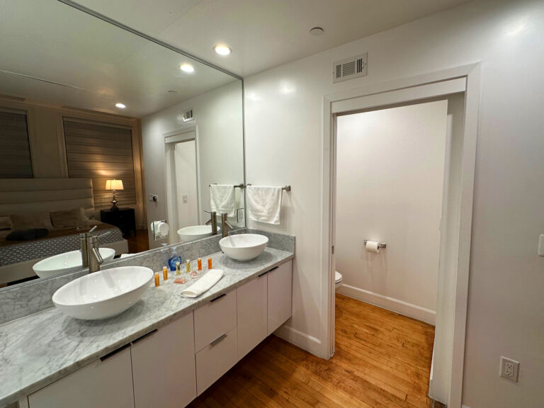 2-bedroom-hwh-suites-bathroom-with-sink